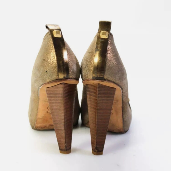 BCBG MAX AZRIA WOMENS SUEDE PEEP TOE BUCKLE ACCENT PUMPS BROWN SIZE 6 - Picture 4 of 5